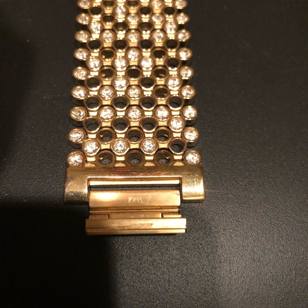 D&G - Picture 3 of 6